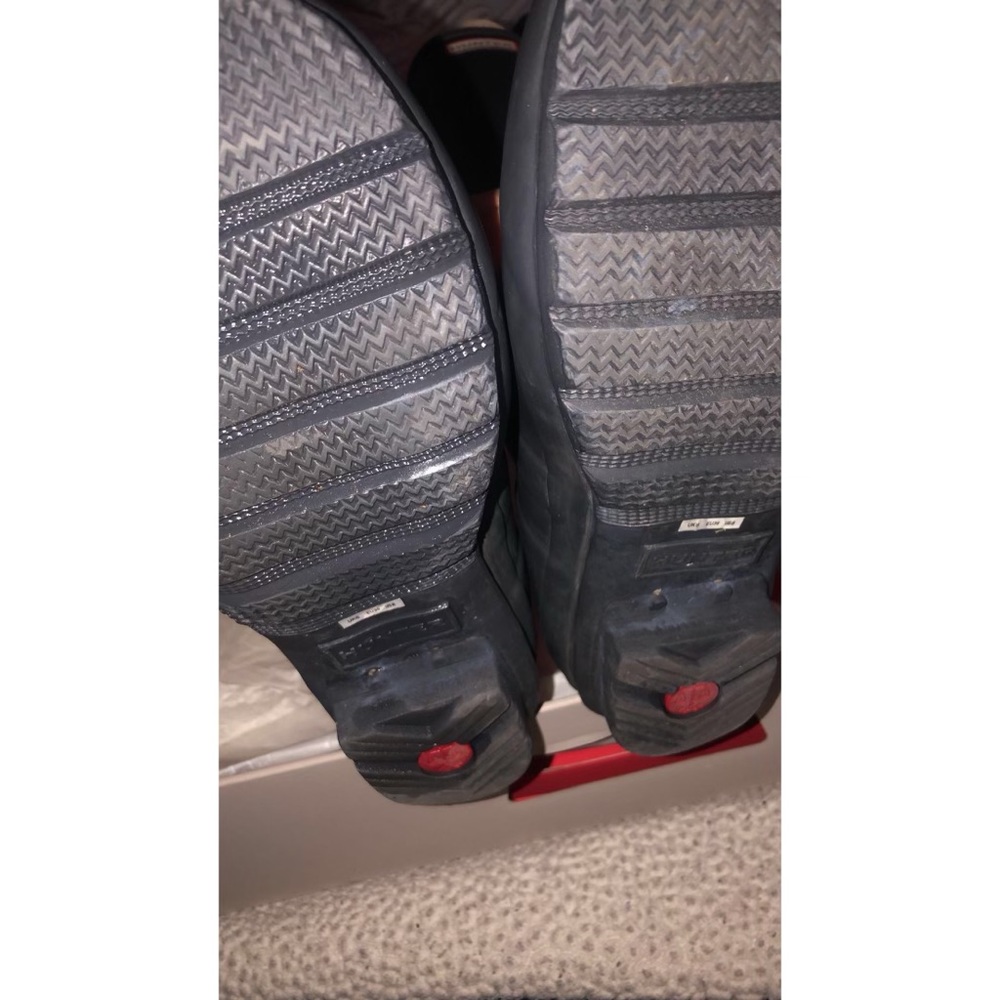 💕🥰❤️MAKE AN OFFER! BLACK HUNTER BOOTS❤️🥰💕 - Picture 2 of 4